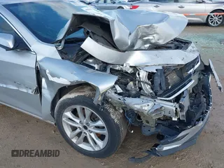 2018 Chevrolet Malibu LT with VIN 1G1ZD5ST6JF172539, listed as a IAAI auction lot 40906642 with 114,347 mi miles. Bid and sale history available at carsss.com. Image 17.