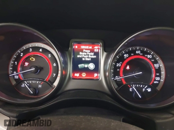 2018 Dodge Journey Crossroad with VIN 3C4PDDGG4JT388786, listed as a IAAI auction lot 40948539 with 122,449 mi miles. Bid and sale history available at carsss.com. Image 7.