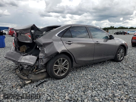 2017 Toyota Camry XLE z VIN 4T1BF1FK9HU814458, wystawiony jako Copart lot #59431165 z przebiegiem 227 269 mil mil oraz Szkoda całkowita • Salvage title. Historia ofert i sprzedaży dostępna na DreamBid. Obrazek 3.