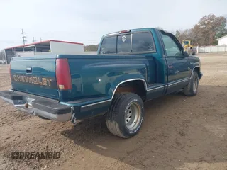1996 Chevrolet Silverado 1500 with VIN 1GCEC14W1TZ126143, listed as a IAAI auction lot 41440716 with 190,935 mi miles and . Bid and sale history available at DreamBid. Image 4.