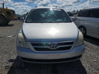 2008 Hyundai Entourage GLS z VIN KNDMC233986048910, wystawiony jako Copart lot #56009155 z przebiegiem 246 917 mil mil oraz Szkoda całkowita • Salvage title. Historia ofert i sprzedaży dostępna na DreamBid. Obrazek 5.