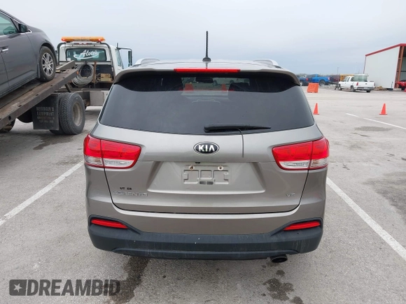 2017 Kia Sorento LX with VIN 5XYPGDA51HG196662, listed as a IAAI auction lot 41939867 with 169,836 mi miles and . Bid and sale history available at DreamBid. Image 16.