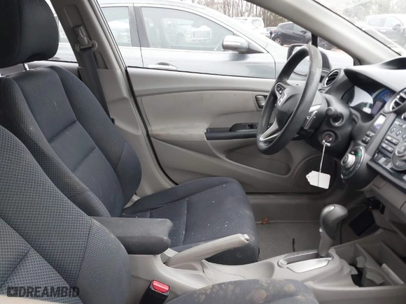 2011 Honda Insight EX with VIN JHMZE2H73BS002255, listed as a IAAI auction lot 41756002 with 145,289 mi miles. Bid and sale history available at carsss.com. Image 5.