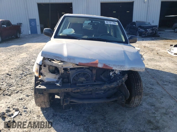 2002 Isuzu Rodeo z VIN 4S2CK57W524323426, wystawiony jako Copart lot #42191765 z przebiegiem 112 024 mil mil oraz Szkoda całkowita • Salvage title. Historia ofert i sprzedaży dostępna na DreamBid. Obrazek 5.