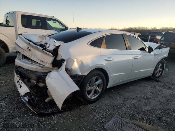 2022 Hyundai Sonata SE with VIN 5NPEG4JA1NH143565, listed as a Copart auction lot 86822974 with 37,912 mi miles and Salvage Title. Bid and sale history available at carsss.com. Image 3.