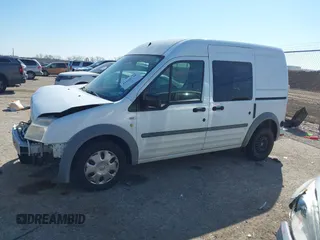 2013 Ford Transit Connect XLT z VIN NM0LS6BN7DT150756, wystawiony jako IAAI lot #41650739 z przebiegiem 272 115 mil mil oraz . Historia ofert i sprzedaży dostępna na DreamBid. Obrazek 2.