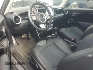 2010 MINI Hardtop S with VIN WMWMF7C59ATZ69213, listed as a Copart auction lot 54270705 with 77,594 mi miles and Salvage Title. Bid and sale history available at DreamBid. Image 8.