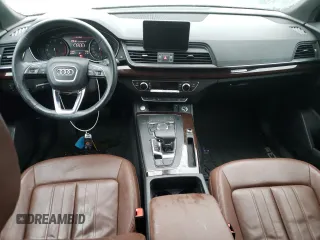 2020 Audi Q5 Premium with VIN WA1ANAFY7L2045884, listed as a Copart auction lot 72488902 with 34,008 mi miles. Bid and sale history available at carsss.com. Image 8.