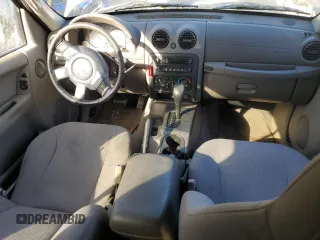 2004 Jeep Liberty Sport with VIN 1J4GK48K64W153128, listed as a Copart auction lot 75900124 with 205,257 mi miles and Non Repairable. Bid and sale history available at DreamBid. Image 8.
