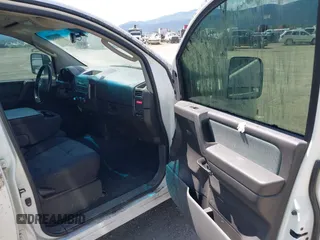 2007 Nissan Titan LE with VIN 1N6AA07B27N214751, listed as a IAAI auction lot 42325152 with 174,765 mi miles and . Bid and sale history available at DreamBid. Image 5.