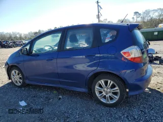 2009 Honda Fit Sport with VIN JHMGE88419S016584, listed as a Copart auction lot 50137405 with 160,154 mi miles and Salvage Title. Bid and sale history available at carsss.com. Image 2.