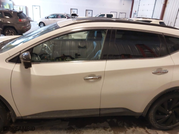 2018 Nissan Murano Platinum with VIN 5N1AZ2MH0JN123528, listed as a IAAI auction lot 41582715 with 91,688 mi miles. Bid and sale history available at carsss.com. Image 14.
