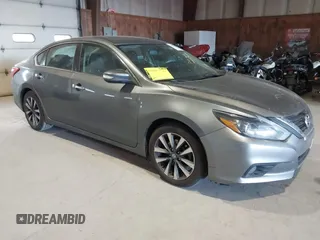 2017 Nissan Altima SV z VIN 1N4AL3AP8HC188792, wystawiony jako IAAI lot #40544682 z przebiegiem 146 477 mil mil oraz . Historia ofert i sprzedaży dostępna na DreamBid. Obrazek 1.