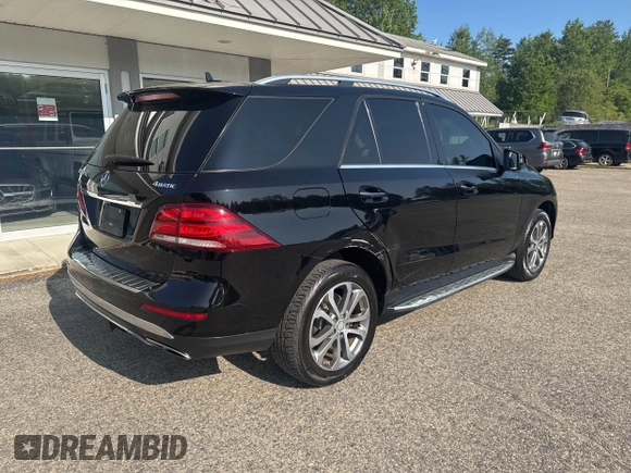 2016 Mercedes-Benz GLE 350 with VIN 4JGDA5HB8GA621150, listed as a IAAI auction lot 42422358 with 117,155 mi miles and . Bid and sale history available at DreamBid. Image 4.