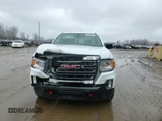 2022 GMC Canyon 4WD AT4 w/Cloth with VIN 1GTG6FEN0N1224911, listed as a Copart auction lot 46490065 with 90,421 mi miles and Clean Title. Bid and sale history available at carsss.com. Image 13.