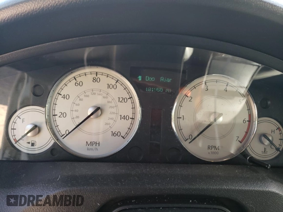 2005 Chrysler 300 with VIN 2C3JA63H95H142411, listed as a Copart auction lot 50592134 with 181,958 mi miles and Clean Title. Bid and sale history available at carsss.com. Image 9.