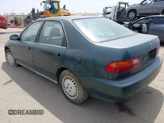 1995 Honda Civic z VIN JHMEH969XSS023414, wystawiony jako IAAI lot #42088800 z przebiegiem 360 836 mil mil oraz . Historia ofert i sprzedaży dostępna na DreamBid. Obrazek 3.