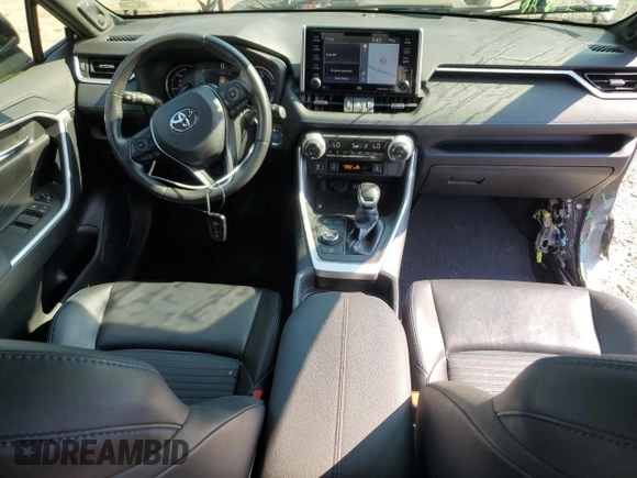 2019 Toyota RAV4 Hybrid XSE z VIN JTMEWRFV7KJ018715, wystawiony jako Copart lot #63557145 z przebiegiem 86 519 mil mil oraz Szkoda całkowita • Salvage title. Historia ofert i sprzedaży dostępna na DreamBid. Obrazek 8.