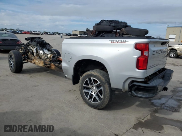 2020 Chevrolet Silverado 1500 LT Trail Boss with VIN 1GCPYFED7LZ107424, listed as a Copart auction lot 50891545 with 0 mi miles and Non Repairable. Bid and sale history available at carsss.com. Image 2.