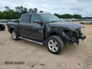 2015 Ram 1500 Sport z VIN 1C6RR7MT4FS539770, wystawiony jako Copart lot #53838425 z przebiegiem 155 757 mil mil oraz Szkoda całkowita • Salvage title. Historia ofert i sprzedaży dostępna na DreamBid. Obrazek 4.