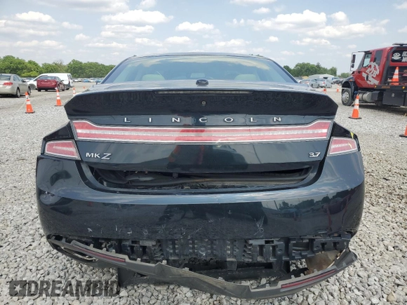 2014 Lincoln MKZ with VIN 3LN6L2GK7ER817845, listed as a Copart auction lot 59748945 with 176,295 mi miles and Salvage title. Bid and sale history available at DreamBid. Image 6.