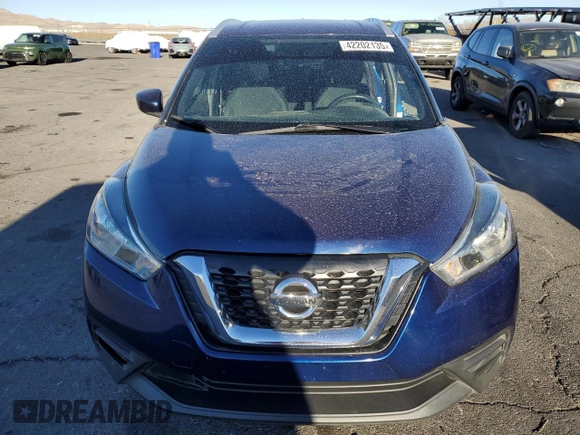2019 Nissan Kicks S with VIN 3N1CP5CU7KL533458, listed as a Copart auction lot 42202135 with 126,323 mi miles and Salvage Title. Bid and sale history available at carsss.com. Image 5.