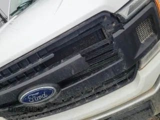 2019 Ford F-150 XL with VIN 1FTEX1E55KKC02870, listed as a IAAI auction lot 42631387 with 206,967 mi miles and . Bid and sale history available at DreamBid. Image 14.