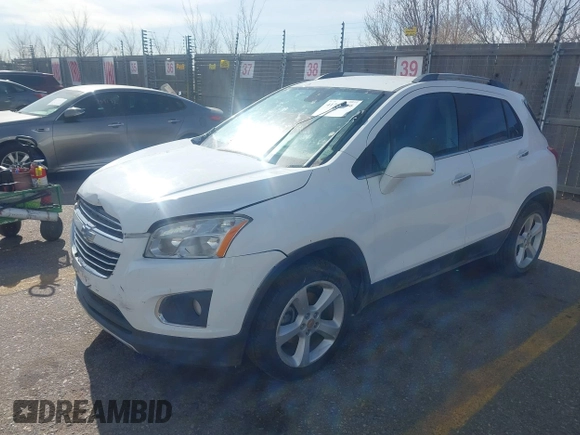 2016 Chevrolet Trax LTZ with VIN 3GNCJRSB4GL165194, listed as a IAAI auction lot 41754666 with 152,471 mi miles. Bid and sale history available at carsss.com. Image 2.