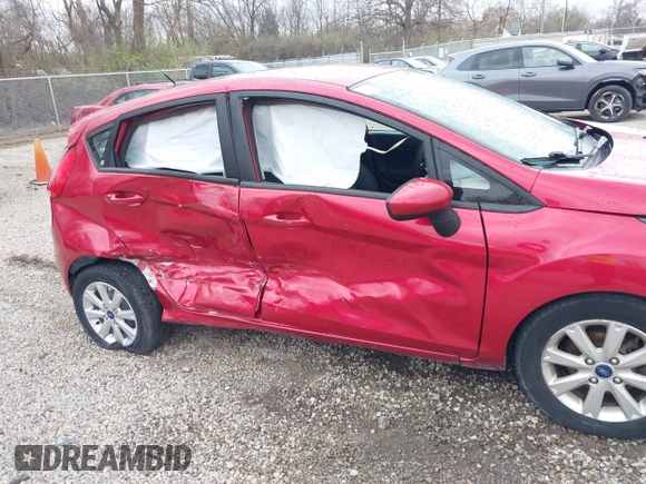 2011 Ford Fiesta SE with VIN 3FADP4EJ9BM216456, listed as a IAAI auction lot 41918530 with 165,989 mi miles. Bid and sale history available at carsss.com. Image 6.