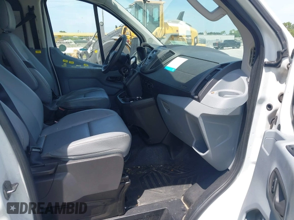 2015 Ford Transit Cargo with VIN 1FTNE1YM7FKA95206, listed as a IAAI auction lot 42083733 with 195,306 mi miles. Bid and sale history available at carsss.com. Image 5.