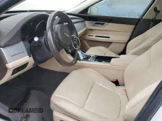 2016 Jaguar XF 35t Premium with VIN SAJBD4BV9GCY11707, listed as a Copart auction lot 48595505 with 107,192 mi miles and Non Repairable. Bid and sale history available at carsss.com. Image 7.