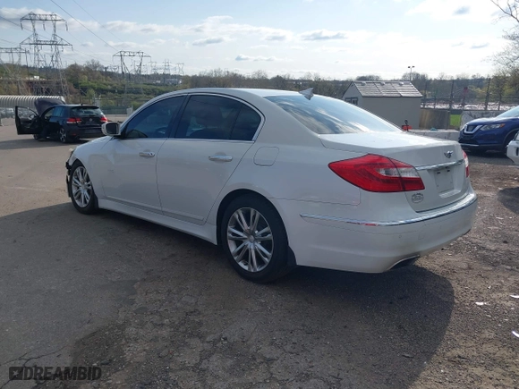 2013 Hyundai Genesis 3.8L with VIN KMHGC4DD1DU237732, listed as a IAAI auction lot 41911514 with 121,266 mi miles. Bid and sale history available at carsss.com. Image 3.