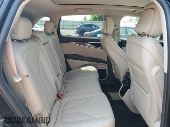 2020 Lincoln Nautilus Reserve with VIN 2LMPJ8K92LBL02561, listed as a Copart auction lot 59855385 with 29,622 mi miles and Salvage title. Bid and sale history available at DreamBid. Image 10.