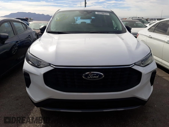 2023 Ford Escape Active with VIN 1FMCU0GZ8PUA68633, listed as a Copart auction lot 42631945 with 6,799 mi miles and Clean Title. Bid and sale history available at DreamBid. Image 5.