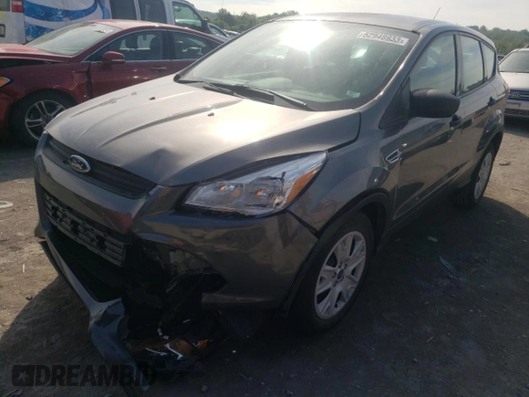 2013 Ford Escape S with VIN 1FMCU0F76DUB00443, listed as a Copart auction lot 52948933 with 38,758 mi miles and Salvage Title. Bid and sale history available at carsss.com. Image 1.