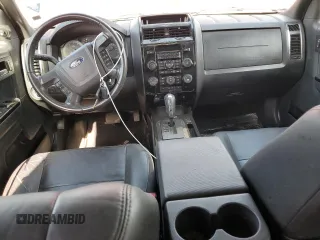 2010 Ford Escape Limited с VIN 1FMCU9EG4AKC56901, выставлен на аукционе Copart как лот 57163525 с пробегом 165 993 миль миль и Списание • Salvage title. История ставок и продаж доступна на DreamBid. Изображение 8.