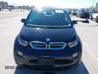 2017 BMW i3 z VIN WBY1Z8C54HV889592, wystawiony jako IAAI lot #41820029 z przebiegiem 50 530 mil mil oraz . Historia ofert i sprzedaży dostępna na DreamBid. Obrazek 12.