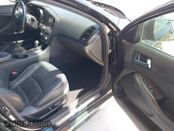 2013 Kia Optima SX z VIN 5XXGR4A69DG141426, wystawiony jako IAAI lot #41946366 z przebiegiem 75 937 mil mil oraz . Historia ofert i sprzedaży dostępna na DreamBid. Obrazek 5.