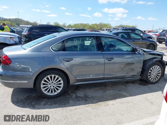 2017 Volkswagen Passat SE with VIN 1VWBT7A3XHC015940, listed as a IAAI auction lot 42027997 with 28,442 mi miles and . Bid and sale history available at DreamBid. Image 14.