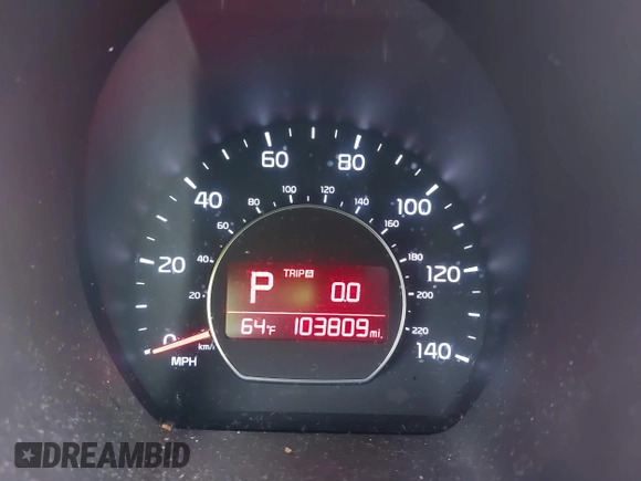 2014 Kia Soul with VIN KNDJN2A21E7041950, listed as a IAAI auction lot 41698710 with 103,809 mi miles. Bid and sale history available at carsss.com. Image 7.