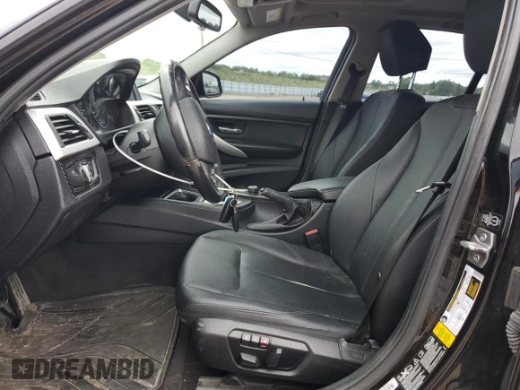 2013 BMW 3 Series 328i xDrive с VIN WBA3B3C52DJ698379, выставлен на аукционе Copart как лот 59666735 с пробегом 115 793 миль миль и Чистый • Clean title. История ставок и продаж доступна на DreamBid. Изображение 7.