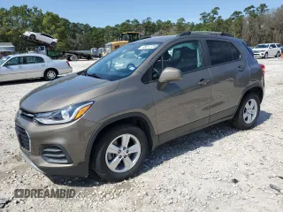 2021 Chevrolet Trax LT with VIN KL7CJLSBXMB358398, listed as a Copart auction lot 48017725 with 24,069 mi miles and Salvage Title. Bid and sale history available at carsss.com. Image 1.