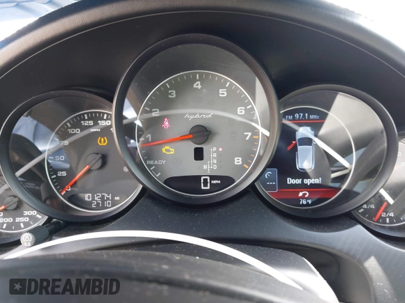 2011 Porsche Cayenne S Hybrid with VIN WP1AE2A20BLA92714, listed as a IAAI auction lot 42255019 with 101,274 mi miles and . Bid and sale history available at DreamBid. Image 7.