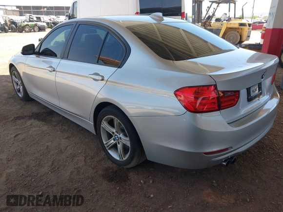 2013 BMW 3 Series 328i with VIN WBA3C1C54DF435220, listed as a IAAI auction lot 42346247 with 174,155 mi miles and . Bid and sale history available at DreamBid. Image 3.