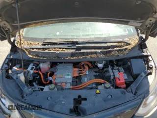 2019 Chevrolet Bolt EV LT z VIN 1G1FY6S03K4112444, wystawiony jako Copart lot #58361335 z przebiegiem 125 789 mil mil oraz Czysty tytuł • Clean title. Historia ofert i sprzedaży dostępna na DreamBid. Obrazek 11.