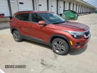 2021 Kia Seltos S z VIN KNDEU2AA4M7199712, wystawiony jako Copart lot #50824765 z przebiegiem 40 455 mil mil oraz Szkoda całkowita • Salvage title. Historia ofert i sprzedaży dostępna na DreamBid. Obrazek 4.
