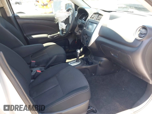 2019 Nissan Versa SV z VIN 3N1CN7AP2KL873700, wystawiony jako IAAI lot #42272553 z przebiegiem 89 256 mil mil oraz . Historia ofert i sprzedaży dostępna na DreamBid. Obrazek 5.