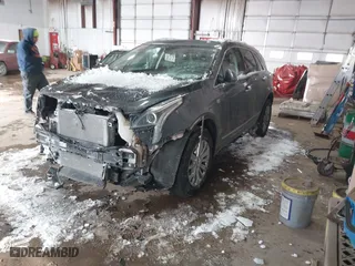 2018 Cadillac XT5 Luxury FWD with VIN 1GYKNCRS3JZ132726, listed as a IAAI auction lot 41572809 with NaN miles. Bid and sale history available at carsss.com. Image 17.