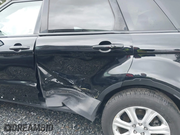 2019 Land Rover Range Rover Evoque SE with VIN SALVP2RX9KH348888, listed as a IAAI auction lot 40975188 with 48,834 mi miles. Bid and sale history available at carsss.com. Image 6.