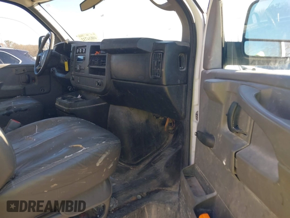 2010 Chevrolet Express Cargo with VIN 1GCZGFBG7A1107946, listed as a IAAI auction lot 40834732 with 247,844 mi miles and . Bid and sale history available at DreamBid. Image 5.